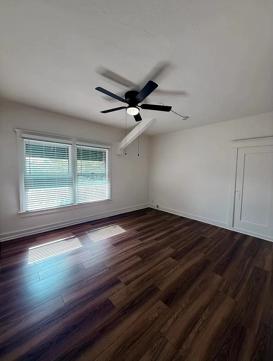 Studio, 1.0 bath, $1,395 — Photo 2