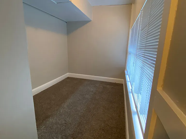 2345 NE Sandy Blvd #43 — Photo 12