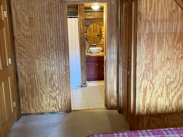 14 Clover Dr — Photo 46