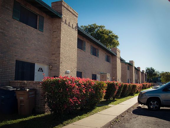 2nd image of 1817 Wooten Park Dr APT 101