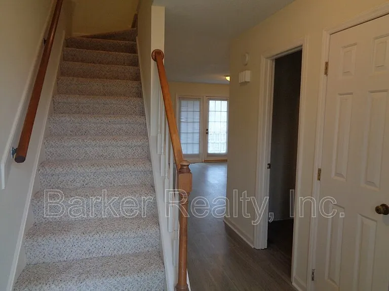 8031 Perry Creek Rd — Photo 10