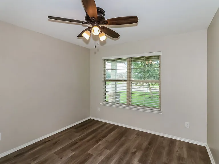 8102 Rose Petals Ln — Photo 12
