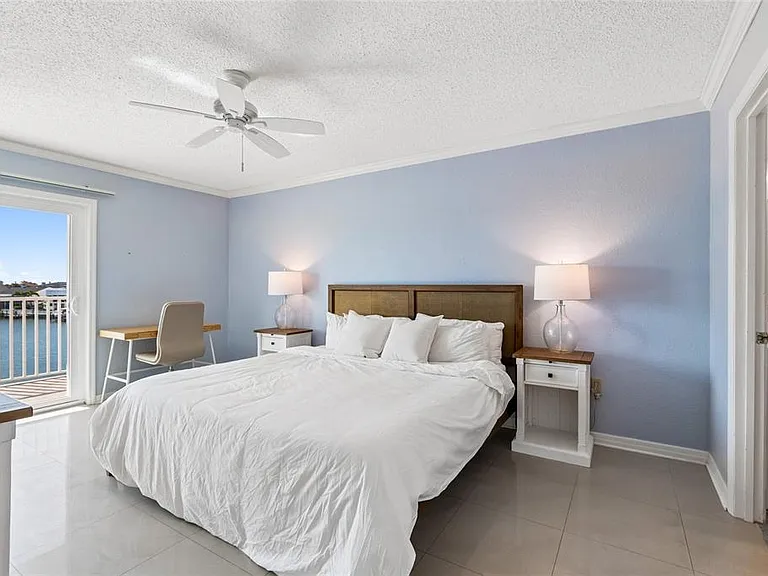 719 Pinellas Bayway S #301 — Photo 26