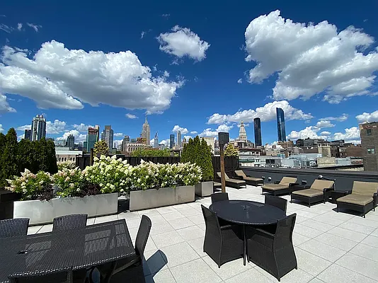 Rented by Compass | media 4