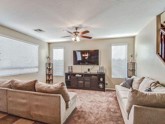 5th image of 9020 W Preston Ln