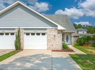 2132 Tom St, Navarre, FL 32566