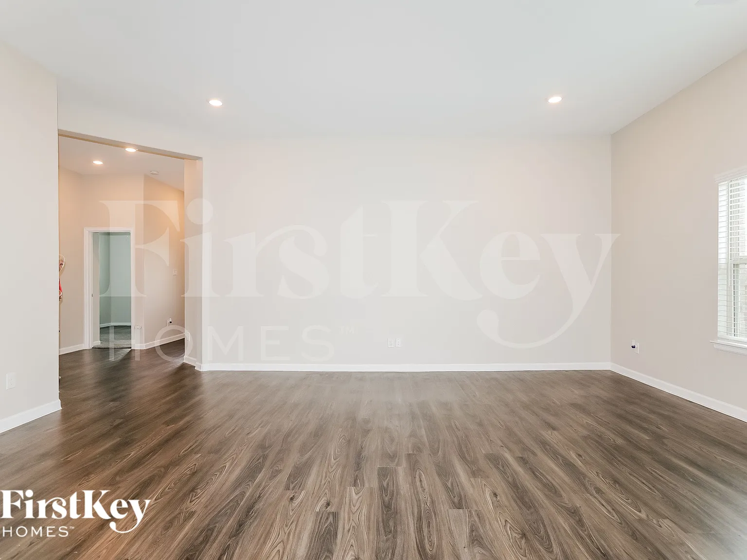 3 bed, 2.0 bath, 1785 sqft, $2,485 — Photo 2