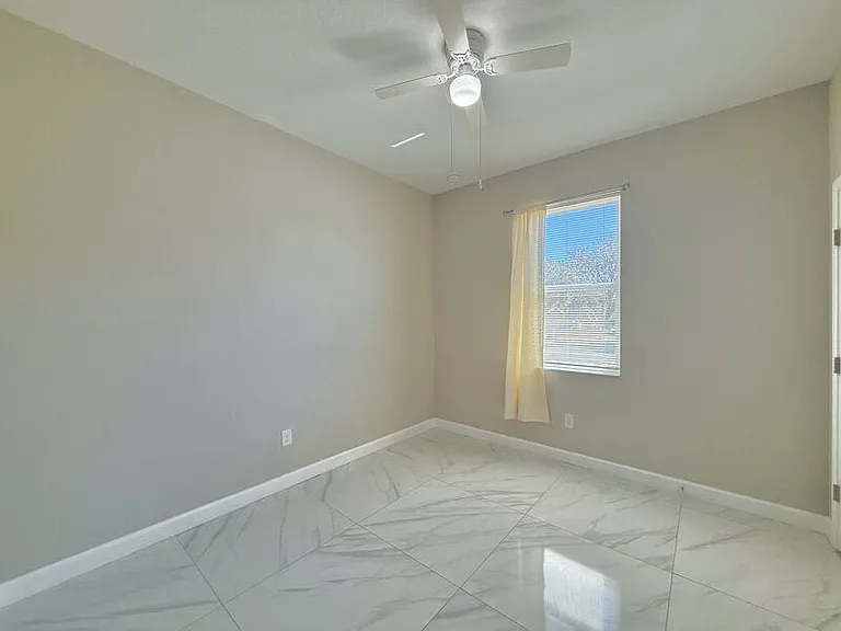 2 W Orange St #101 — Photo 21