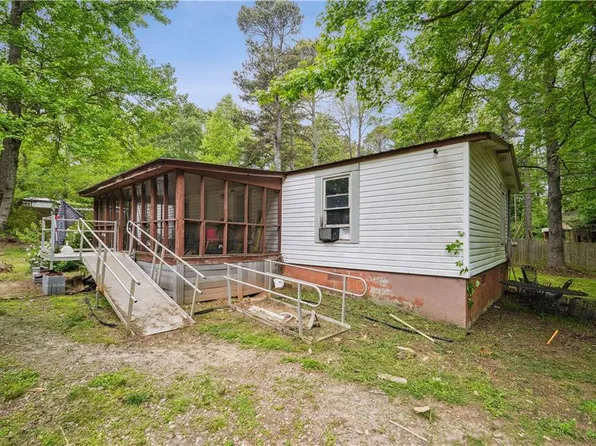 1260 Waddell Rd, Bremen, GA 30110