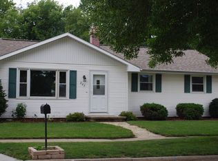 223 S Arlington St, Appleton, WI 54915
