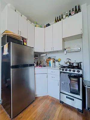 Rented by Denise Rosenblum, LREB | media 5