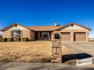 807 Knipp Ave, Mascoutah, IL