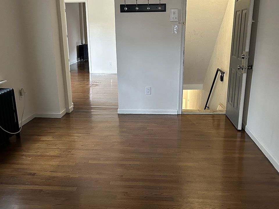 Living/Dining area