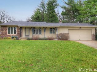 4928 Cedar Ridge Dr NE, Grand Rapids, MI 49525