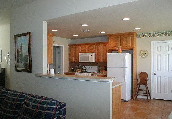 4th image of 5024 W 2nd Ave