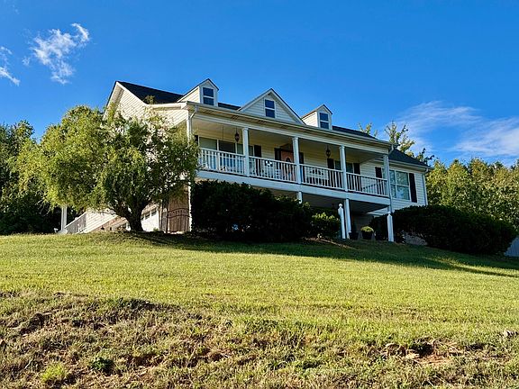 2nd image of 795 Lone Mountain Dr