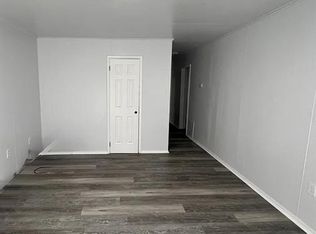 301 Winding Ln, Edmond, OK 73003