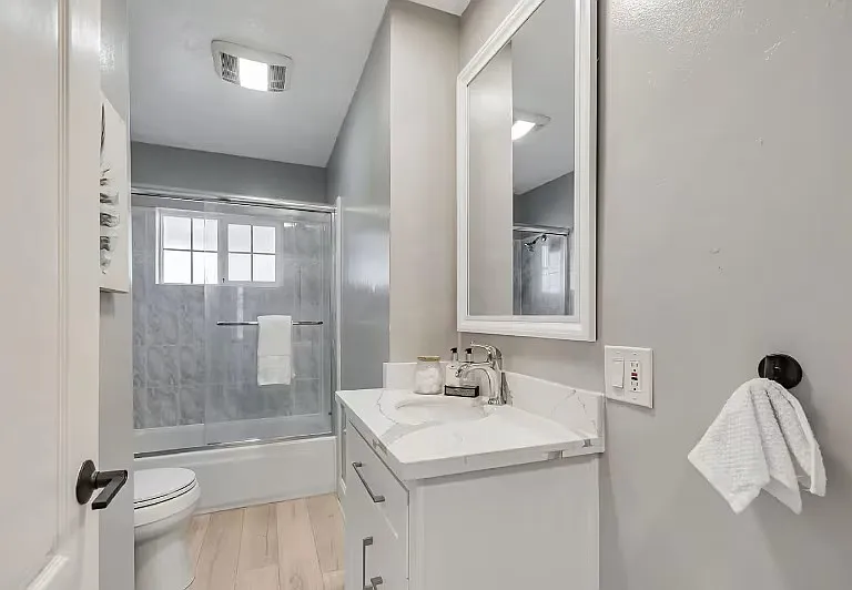 2571 Los Coches Ave — Photo 3