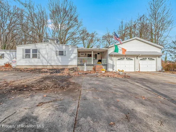 10 Bald Mountain Rd, Scranton, PA 18504