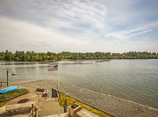 271 E Okonek Rd, Grapeview, WA 98546