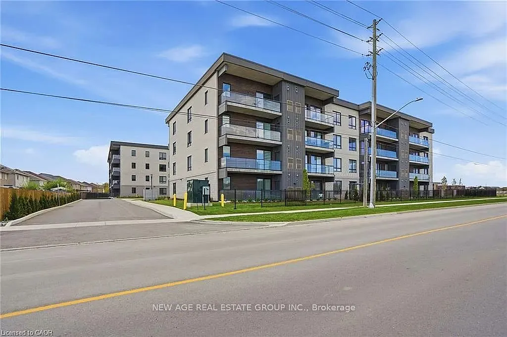 2 bed, $2,700 — Photo 2