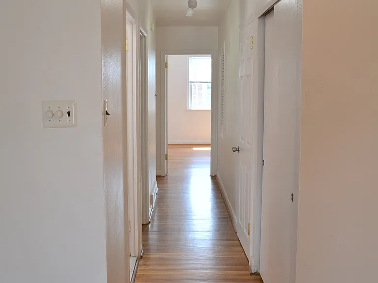 1714 Loney St #2 — Photo 11