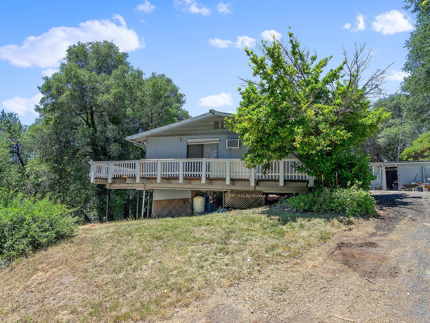 15395 Lake Arthur Rd, Auburn, CA 95602 Zillow
