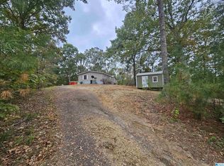 118 Saddle Creek Dr, Pell City, AL 35128