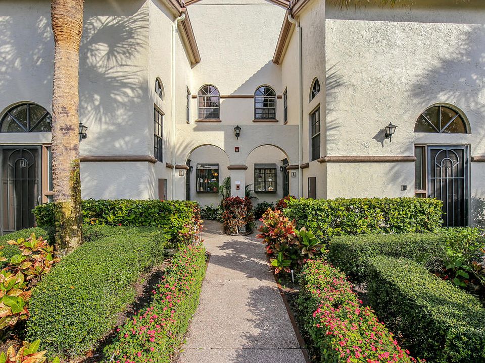 1st image of 5171 Floria Dr #A