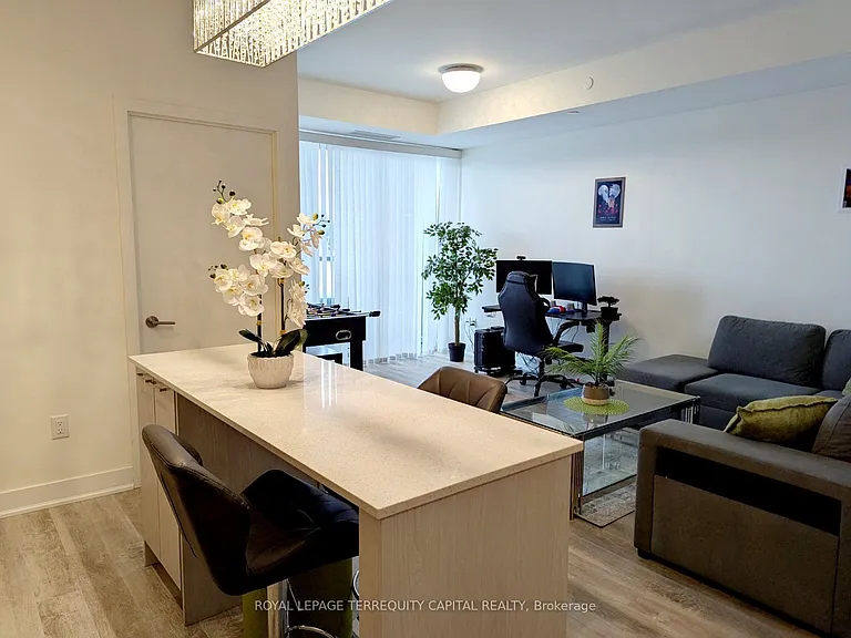 185 Deerfield Rd #217 — Photo 4