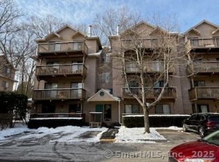 97 Richards Ave APT B3, Norwalk, CT 06854