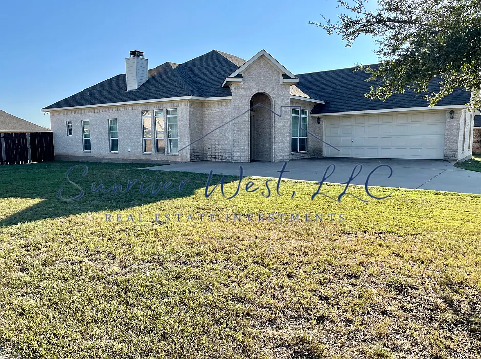 3 bed, 1613 sqft, $2,000 — Photo 1