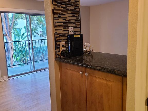 5th image of 2160 Highpointe Dr Unit 208