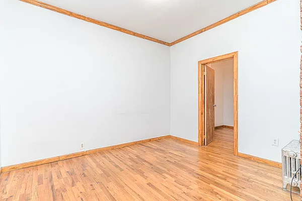 Rented by MySpaceNYC | media 9