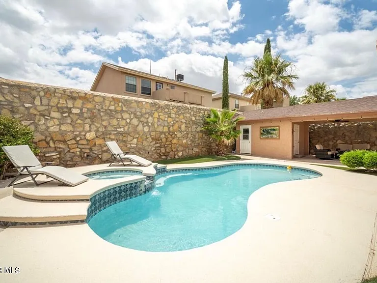 12528 Sun Empress Dr — Photo 40