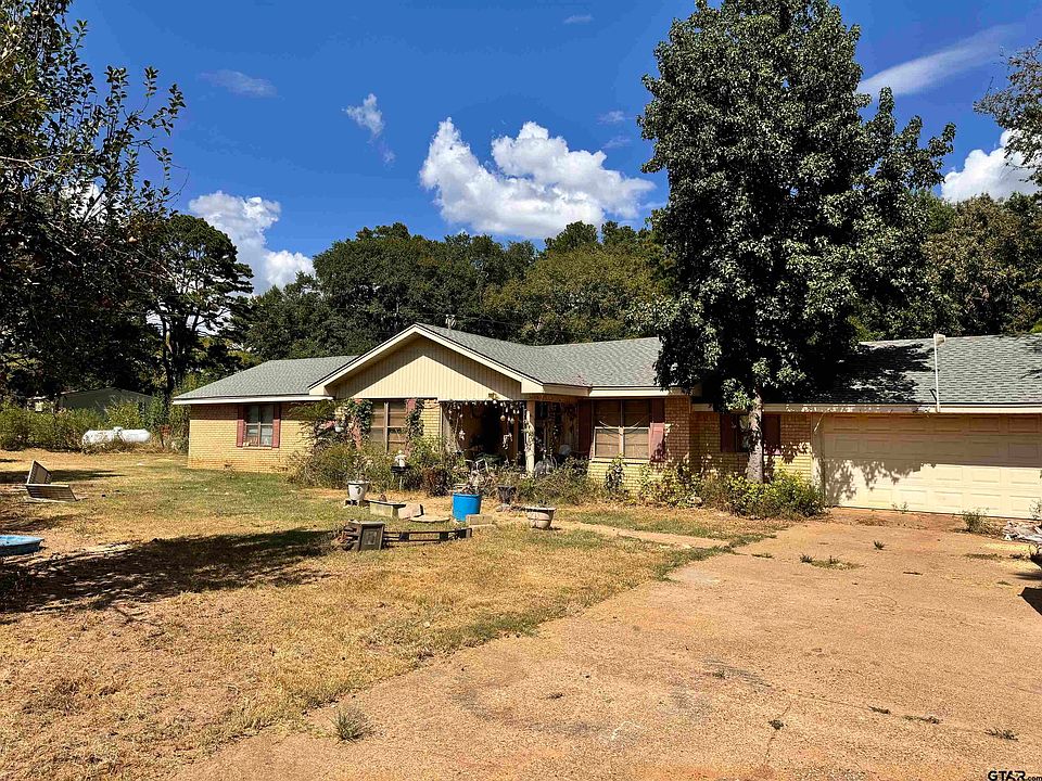 1st image of 2081 County Road 301 S