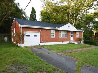 4931 Packard Dr, Nashville, TN 37211
