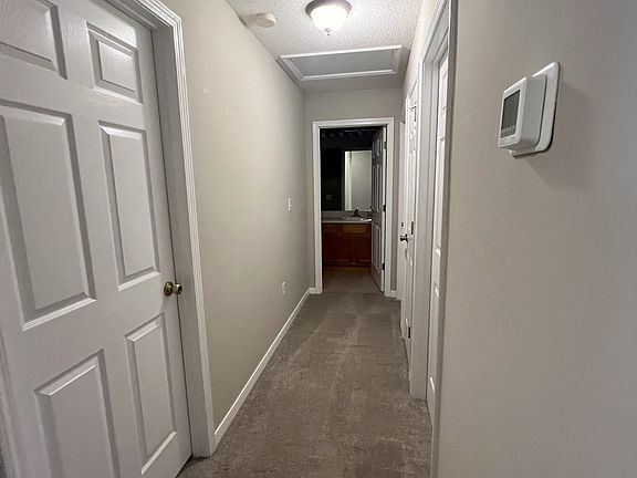 4th image of 1409 Beaver Run Rd