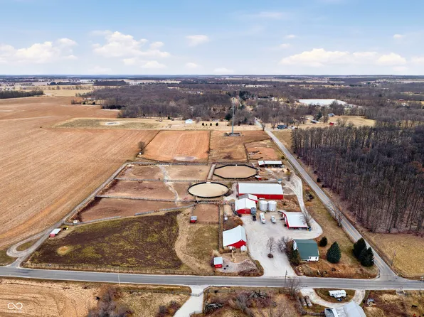 5284 W County Road 200 S, Danville, IN 46122