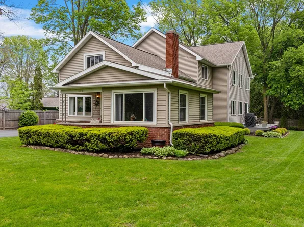 6104 County Road A, Neenah, WI 54956