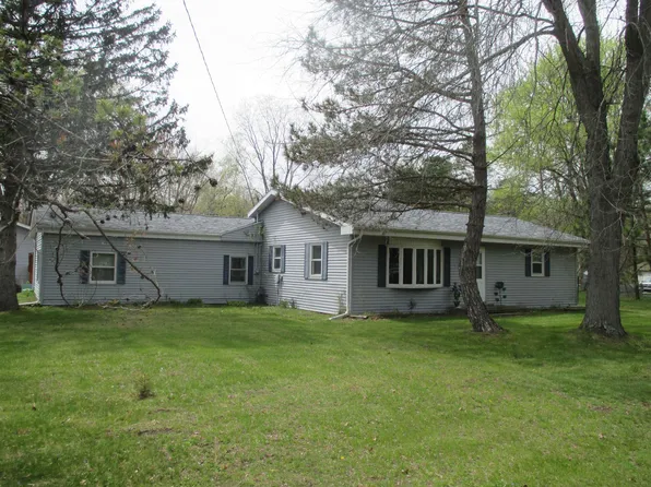 N3477 Liberty St, Montello, WI 53949