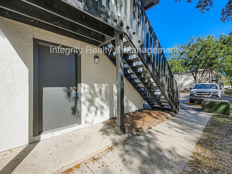 Parkridge Apartments — Photo 25