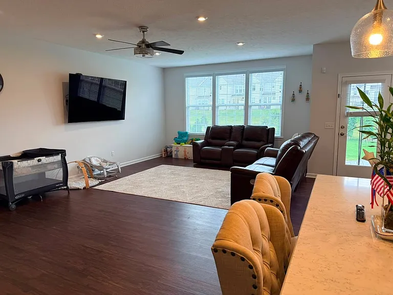 863 River Run Rd — Photo 5