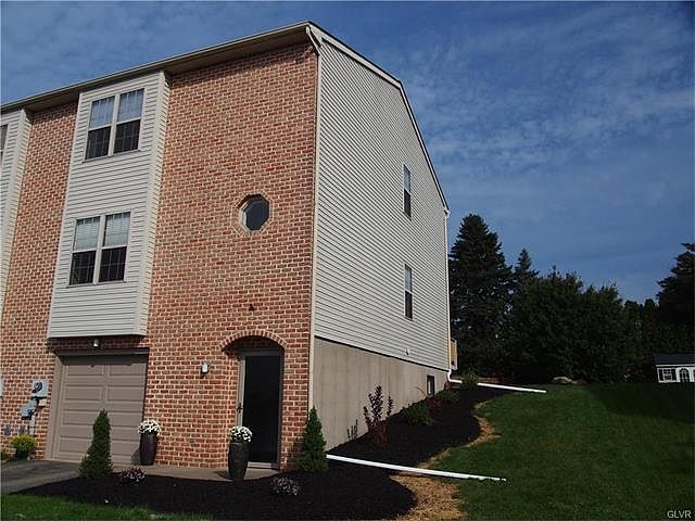 1st image of 102 Boro Vu Dr