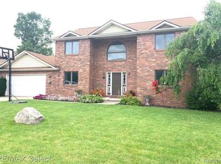 2319 Marlene Dr, Swartz Creek, MI