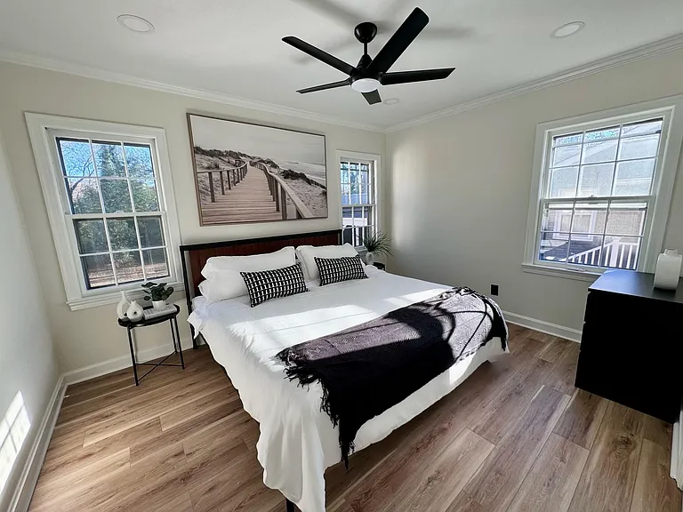 501 Hollis Rd — Photo 18