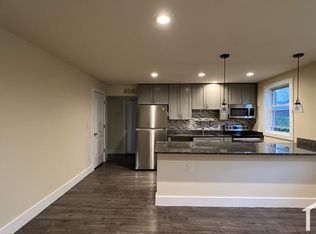 622 Eastern Ave NE APT 203, Washington, DC 20019