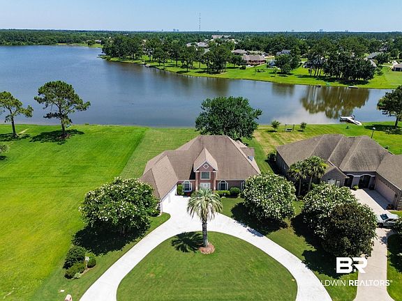 2nd image of 9358 Lakeview Dr