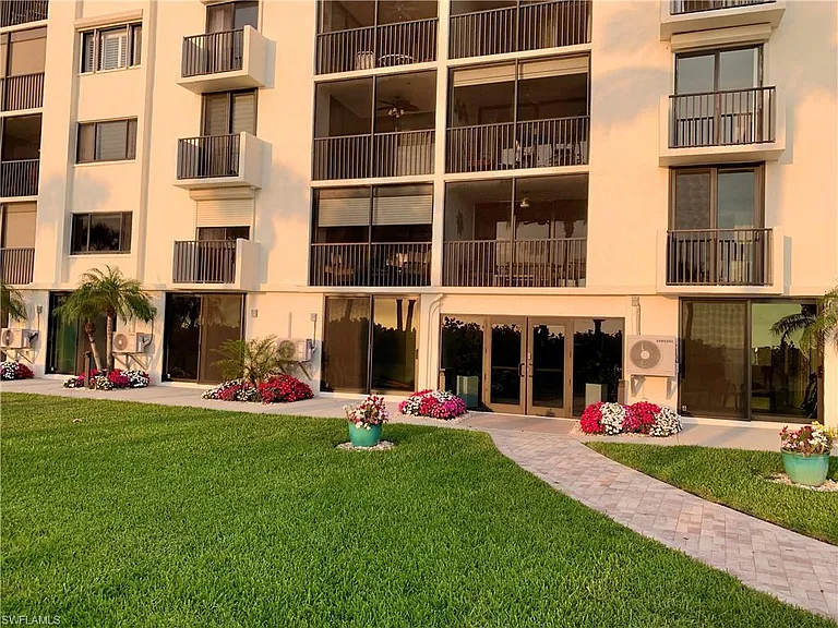 10475 Gulf Shore Dr #113 — Photo 35