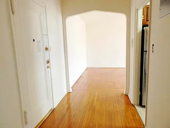 Rented by Wave Real Estate Group